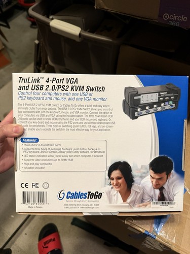 Cables To Go 35566 TruLink 4-Port VGA and USB 2.0/PS2 KVM Switch - Afbeelding 3 van 3