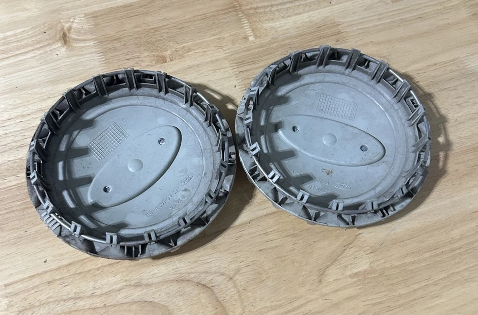 ✅Tapas centrales de rueda plateadas Ford Crown Victoria 1992-1997 F2AC-1A096-BB F367 #141 Foto 2 de 3