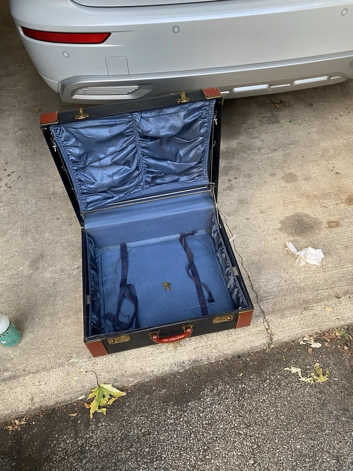 Mala de capa dura vintage – Bagagem retrô/decoração de fazenda - Imagem 3 de 4