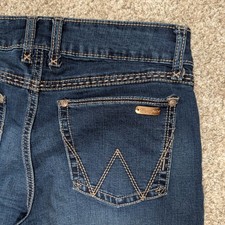 Wrangler Women's Retro Mae Mid-Rise Bootcut Jeans Size 9/10 Excellent Condition