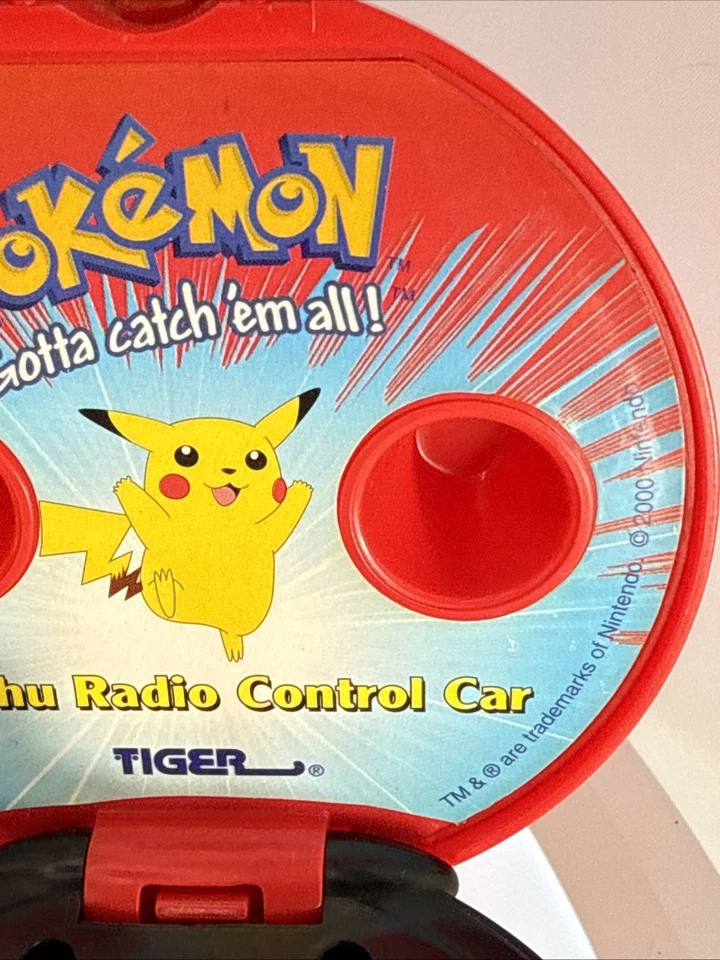 Vintage Pokémon Pikachu RC Car Remote Control & Poke Ball - Works B - Image 4 of 4