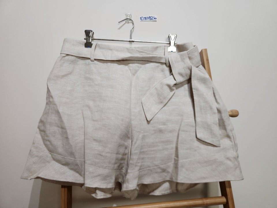 Witcher Beige Linen Belted Women's Shorts Size 12