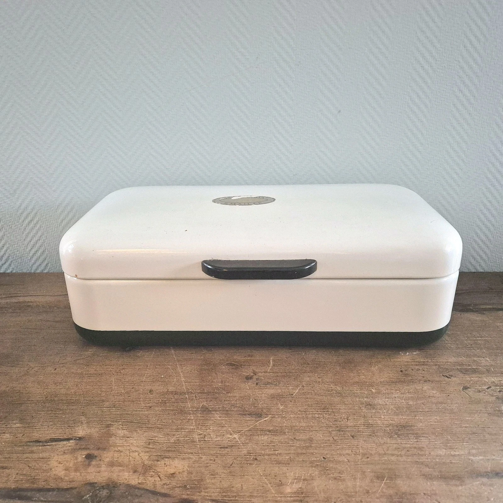 Vintage BREAD BOX Enamelware Storage Bin RETRO Brotkasten Broodtrommel