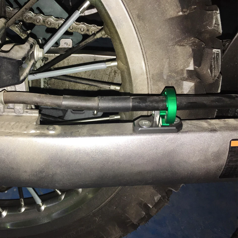Abrazadera de manguera de línea de freno trasero para Kawasaki KX80 1992-2000 KX125 250 500 1986-1993 Foto 2 de 4