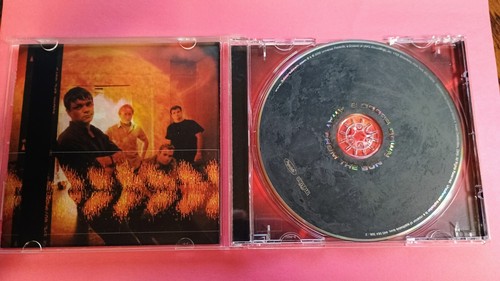3 Doors Down -- Away From The Sun -- ( CD 2002 ) - Picture 3 of 4