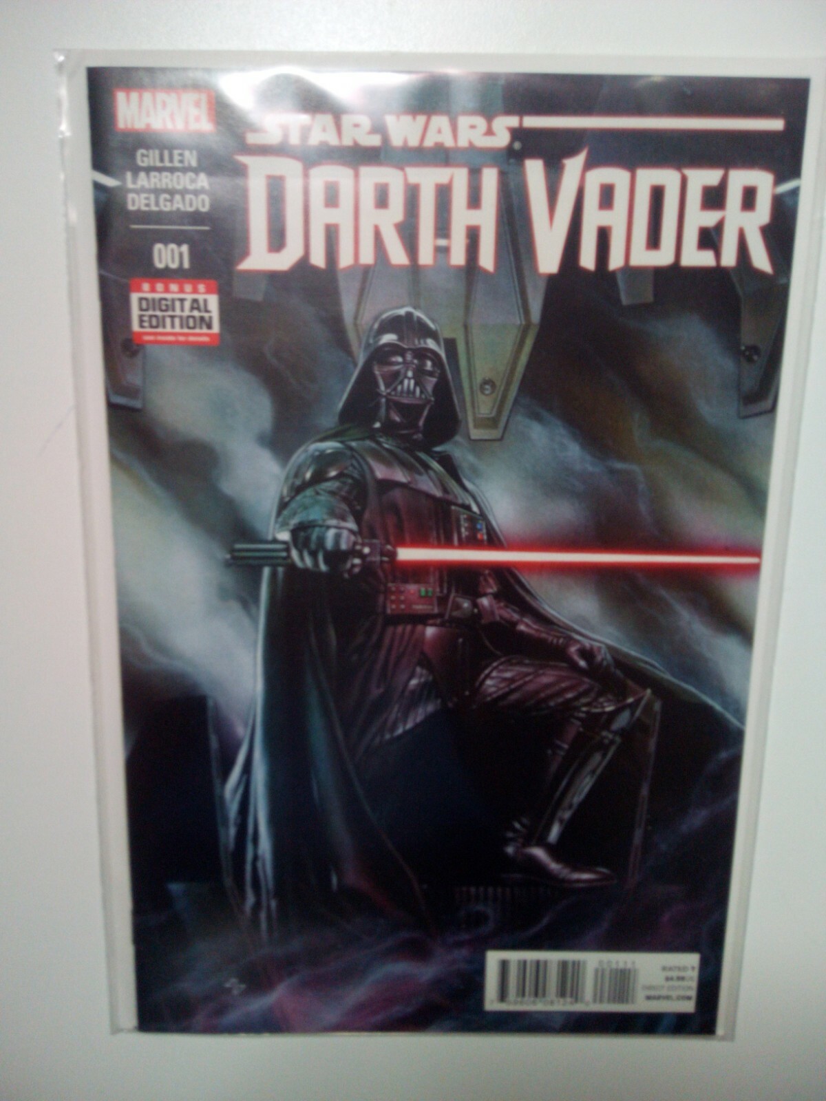 Darth Vader Star Wars Marvel Comic 001 (2015) 1st Print (Rare)