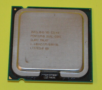 Intel Pentium E2140 ''Conroe'' Processor, 1.6gHz *Used, Working*