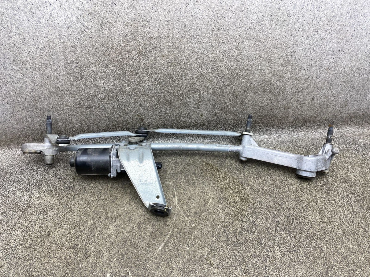 Wischermotor vorne A2469065900 A2468200040 107Tkm Mercedes W246 