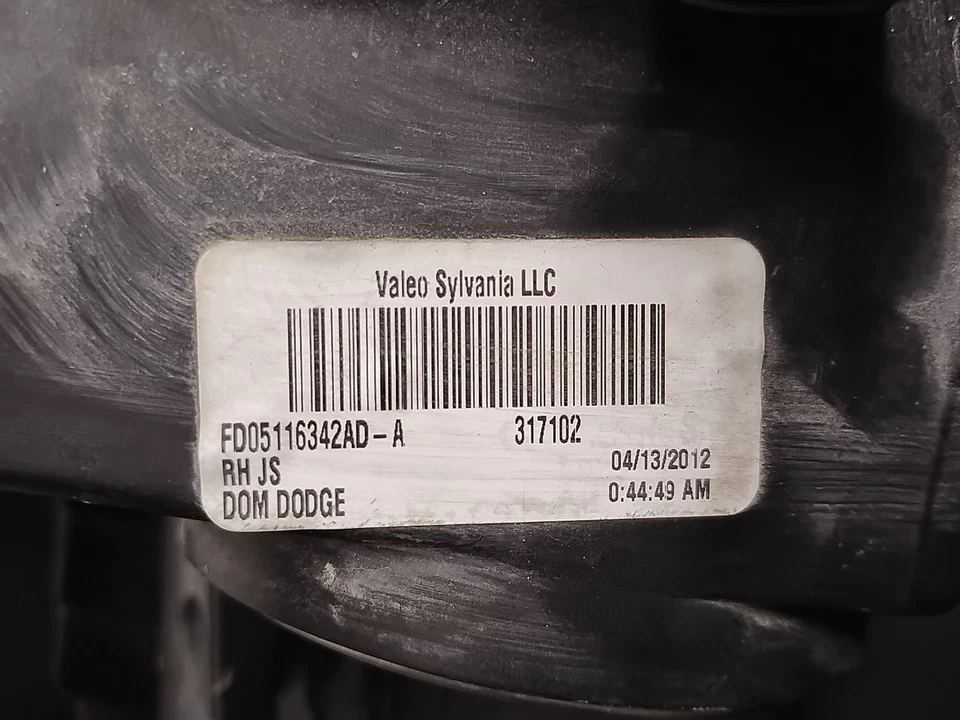 Dodge Avenger 2008-2014 faros transparentes carcasa negra lado derecho pasajeros Foto 4 de 4