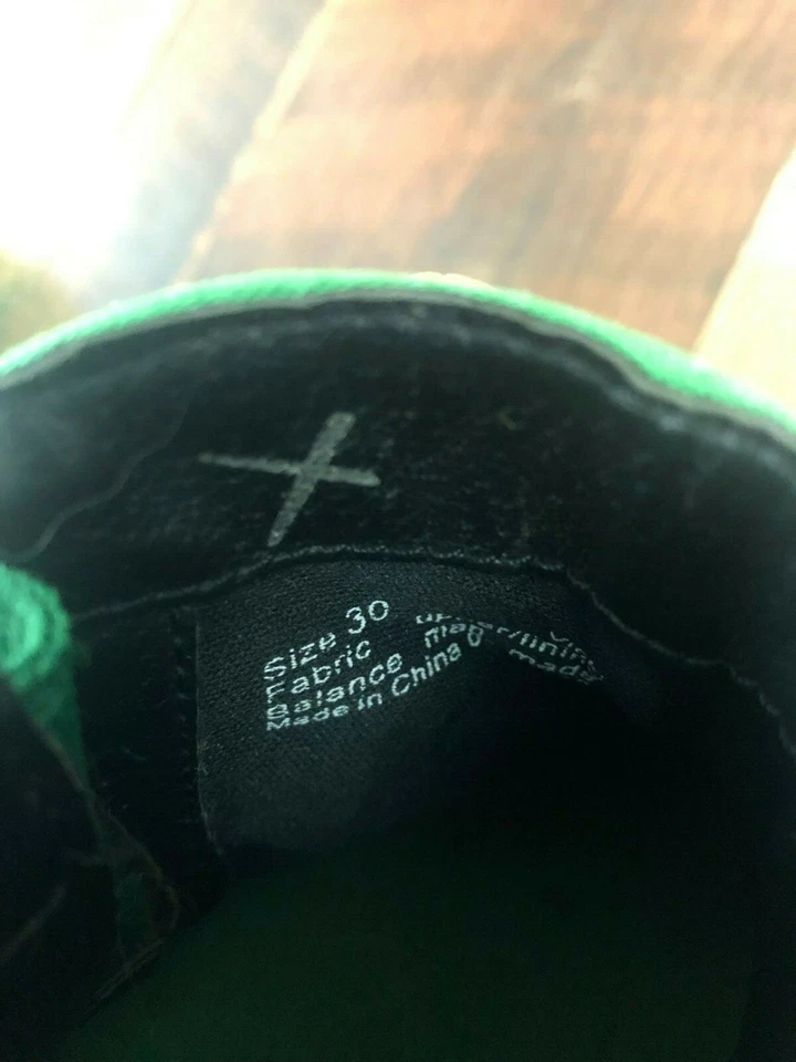 Botas de Lluvia Dansko Niños Veganas Verde Estampado de Rana Multicolor Talla 30 EE. UU. 12.5 Foto 4 de 4