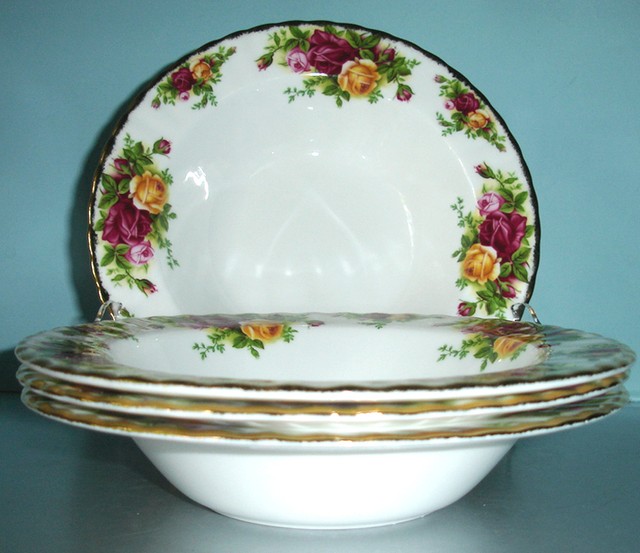 Royal Albert Old Country Roses Set of 4 Rim Rimmed Soup Bowls for sale