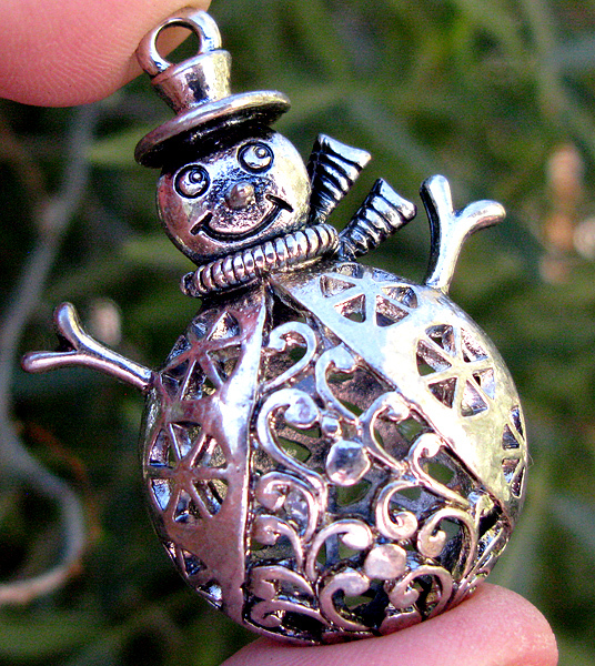 HUGE Snowman HOLLOW BEAD Christmas Stocking Stuffer Silver Pendant Jewelry Charm