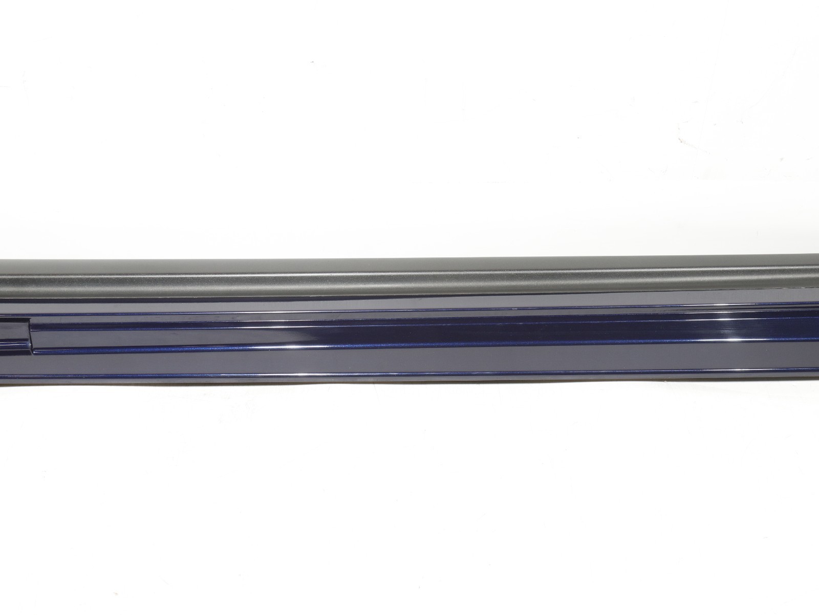 14-20 Maserati Ghibli LEFT Driver Side Rocker Panel Molding BLUE OEM 6700288320