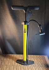 Bell Windstorm 400 - Floor Air Pump for Bicyc...