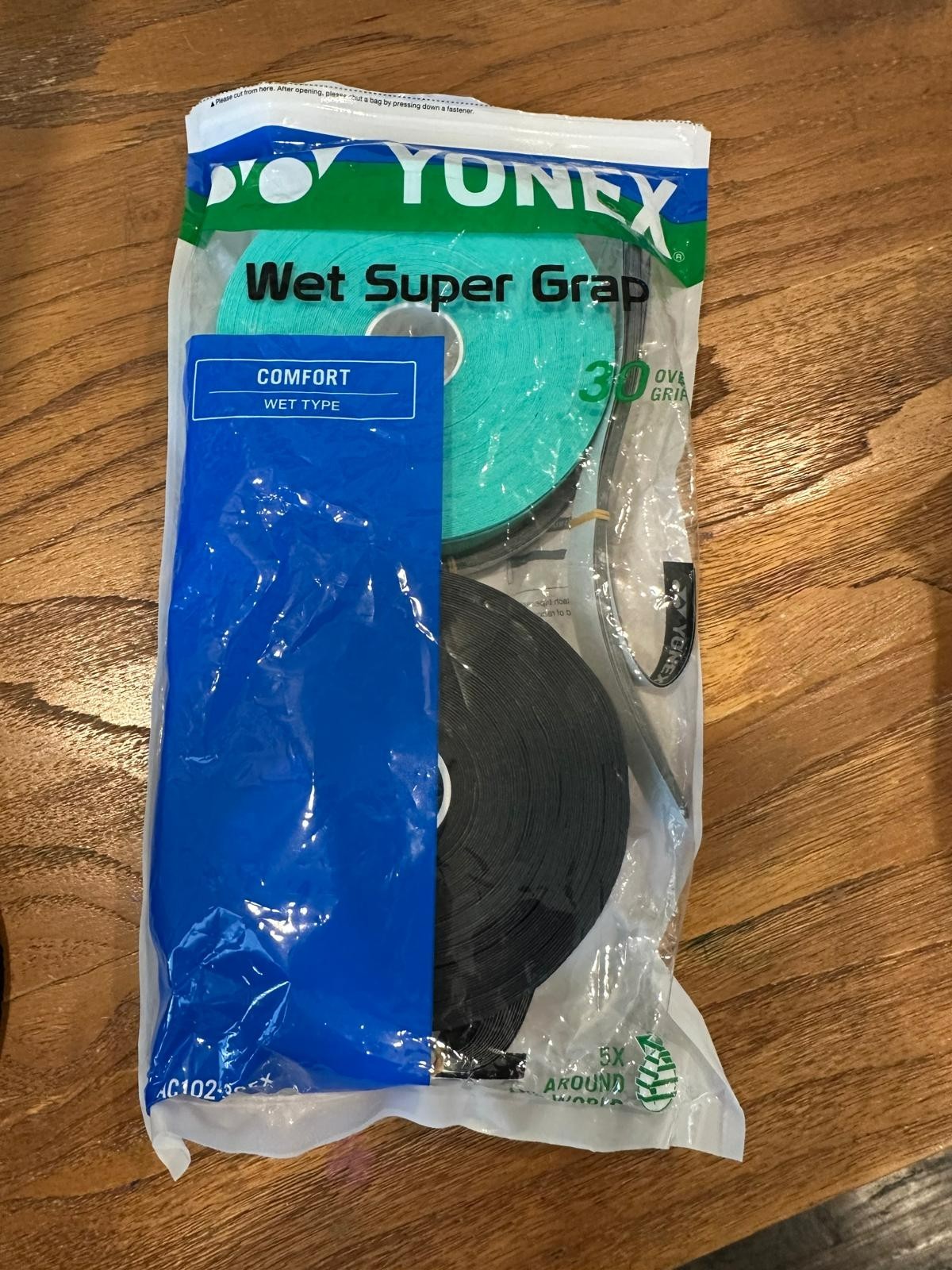 YONEX AC102EX-30 Super GRAP Roll Racket Overgrip Green & Bla