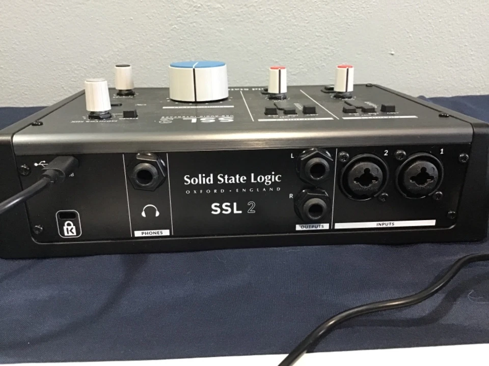 Solid State Logic SSL2 USB Audio Interface with extras Mint condition - Image 3 of 4