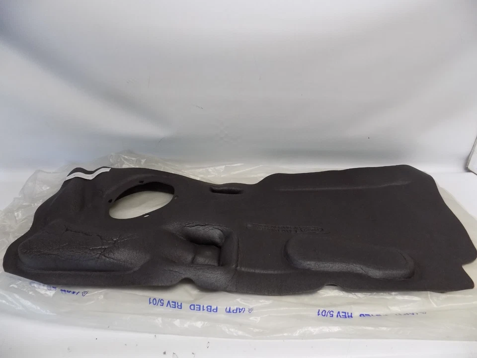 Nuevo OEM 1999-2002 Mercury Cougar Izquierdo Salpicaduras de Agua Puerta Protector Cubierta Parte Foto 2 de 3