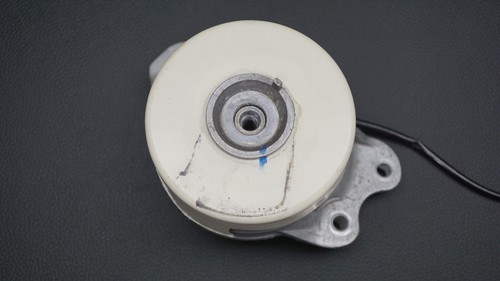 OEM 2018 MERCEDES BENZ E-CLASS W238 C238 LEFT ENGINE MOUNT A2382401200 - Picture 3 of 9