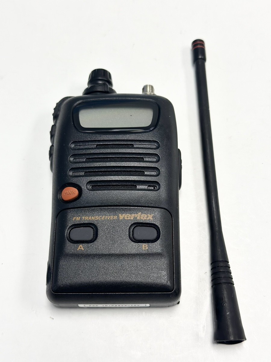 ◆YAESU DUAL BAND FM TRANSCEIVER VX-1【10】 Nice* Yaesu Vertex Standard VX10 FM Transceiver *No battery