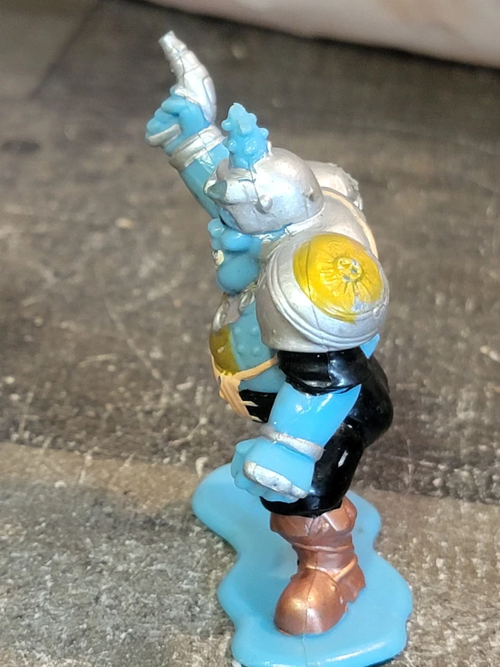 Bandai Duende Azul Rey Guerrero Soldado Villano Miedo Juguete Figura Extraterrestre Foto 2 de 4