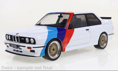 BMW M3 E30 diecast model car white blue and red 1989 1:18 IXO 18CMC123 - Imagen 1 de 2