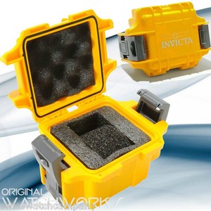 invicta dive cases