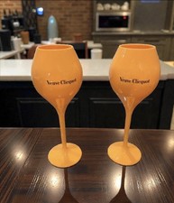 2x Veuve Clicquot Acrylic Plastic French Champagne Orange Flutes Glasses 21cm