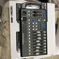 Mini DMX 192 Channels Controller DJ Operator Console For Stage Lighting Show K