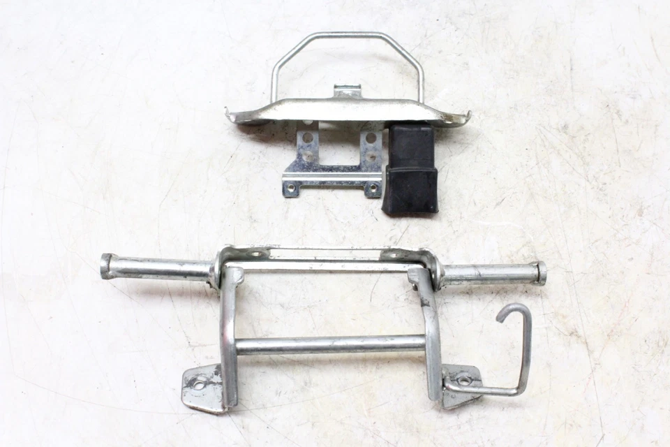 00-01 HONDA CBR929RR OEM GAS TANK FUEL CELL PETROL RESERVOIR BRACKET MOUNT SET - Image 2 of 4