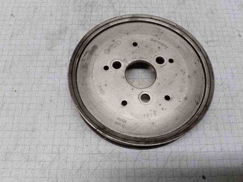 AUDI A6 4A2, C8 Power Steering Pump Pulley 059145255 2.50 Diesel 2001 32526011