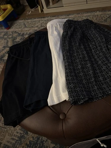 FRESH PRODUCE Med Cotton Shorts Lot
