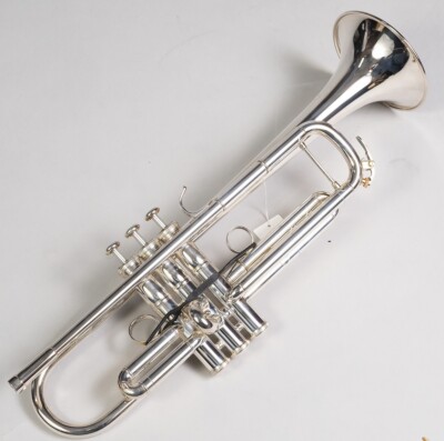 YAMAHA YTR-8335RS Bb Trumpet Silver Plated Yellow Brass w