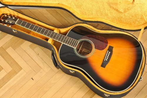 Headway HCD-35S Sunburst Acoustic Guitar with Hard Case