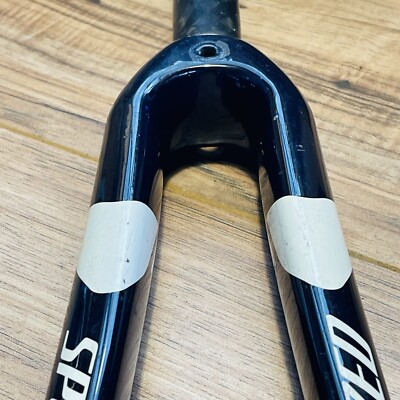 Specialized Carbon Fact 700C Road Fork 1 1/8 193 Steerer 45 Rake