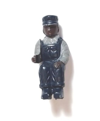 MTH ENGINEER RIGHT HAND O GAUGE STEAM & DIESEL SEATED NEW ACTUAL MTH PART
