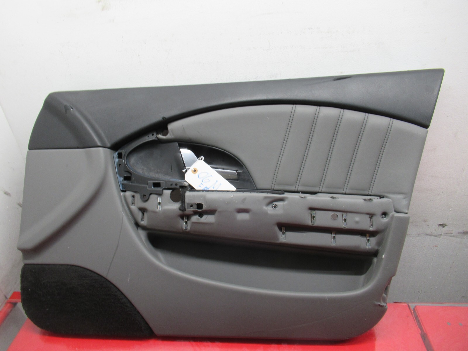 04-08 MASERATI QUATTROPORTE FRONT RIGHT PASSENGER SIDE INTERIOR DOOR PANEL OEM
