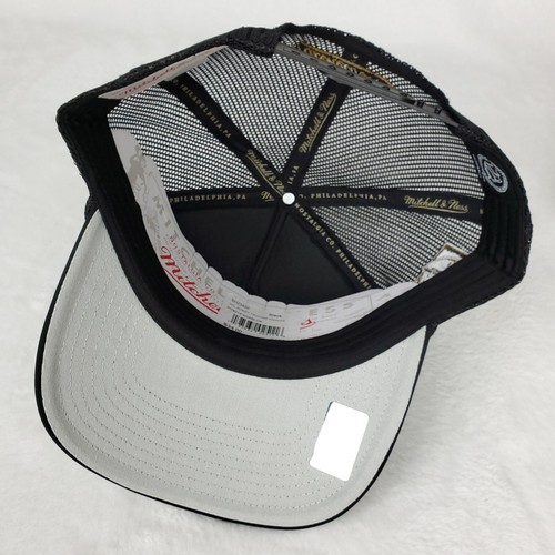 Vegas Golden Knights Mitchell & Ness NHL Trucker Hat Cap Script Logo Black NWT - Picture 8 of 8