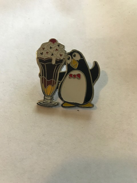 Disney DSF Toy Story Weezy Ice Cream Sunday LE 400 Pin | eBay