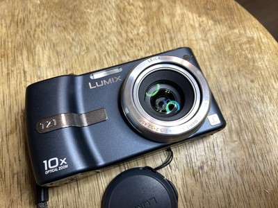 Panasonic Lumix DMC-TZ1 5MP Digital Camera 10x Optical Zoom Blue