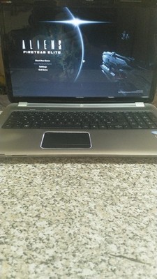 44. HP Pavilion DV7  Intel Core mit Spielen