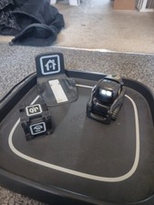 Vector Robot by Anki -  with cube, habitat space, charging dock.