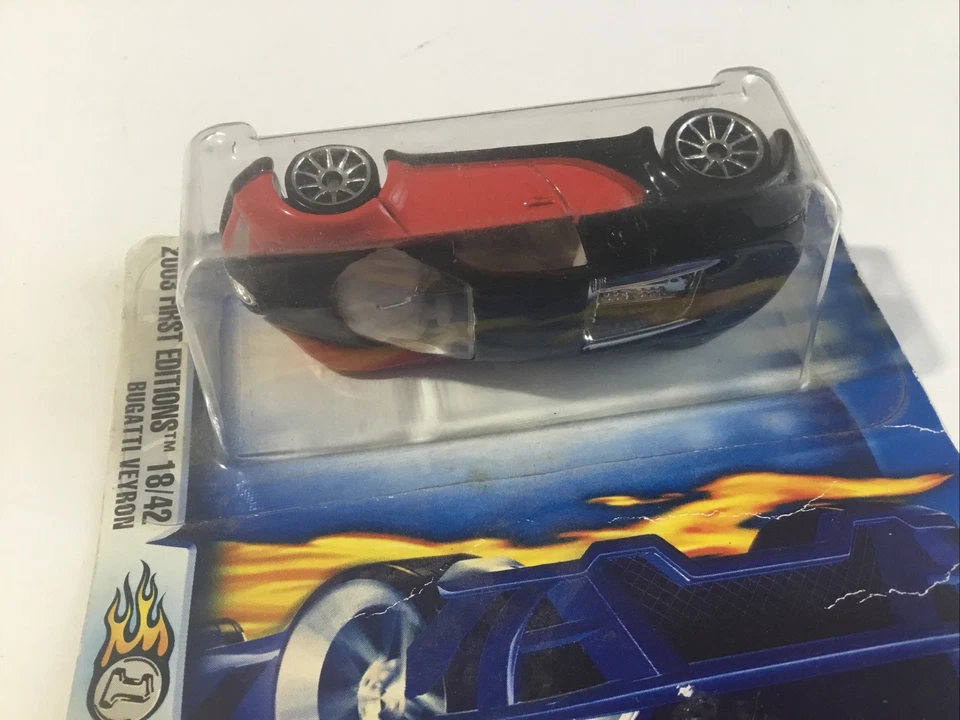 Hot Wheels - Bugatti Veyron 2003 First Editions TM 18/42 - 030- Metal Collection - Image 4 of 4
