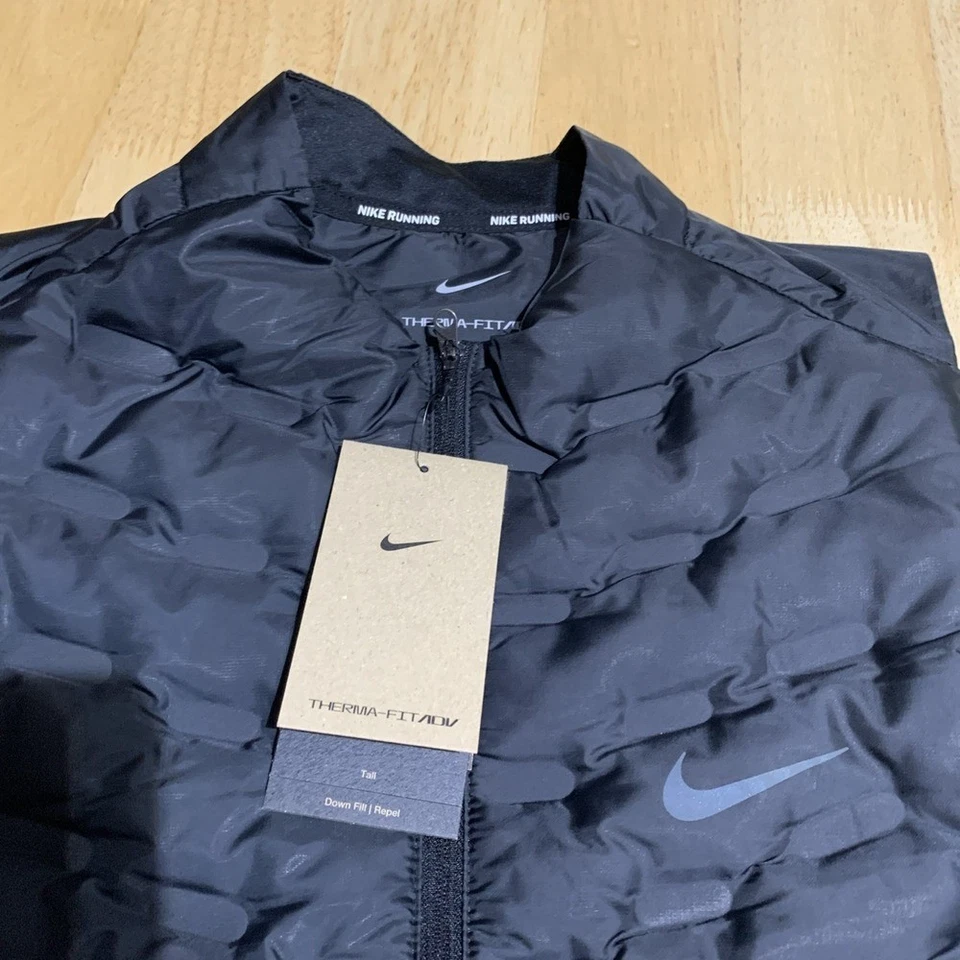 Nike Therma Fit ADV Water Repel Running Jacket Vest FB7542-010 Men's Médium Tall - Image 4 of 4