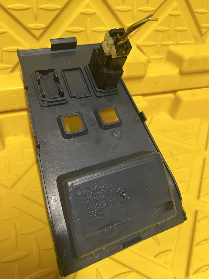 1984-1989 Nissan 300zx Z31 главный выключатель зеркала с подогревом ободок водителя - Изображение 3 из 3