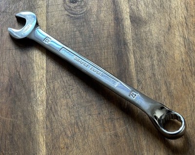 DRAPER EXPERT - 17mm metric cranked combination spanner . Unused / stored 