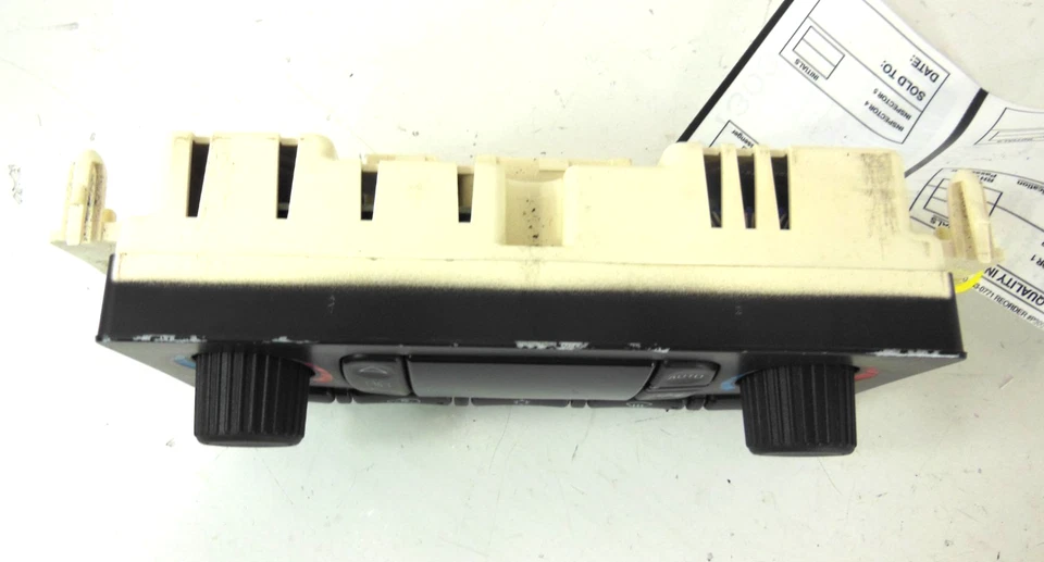 GMC Envoy 2006-2009 automático aire acondicionado calor clima control de temperatura OEM Foto 3 de 4