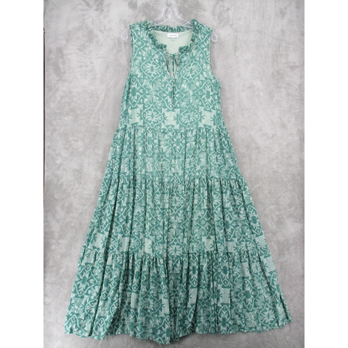 green emerald velvet dress Calvin Klein main image 0