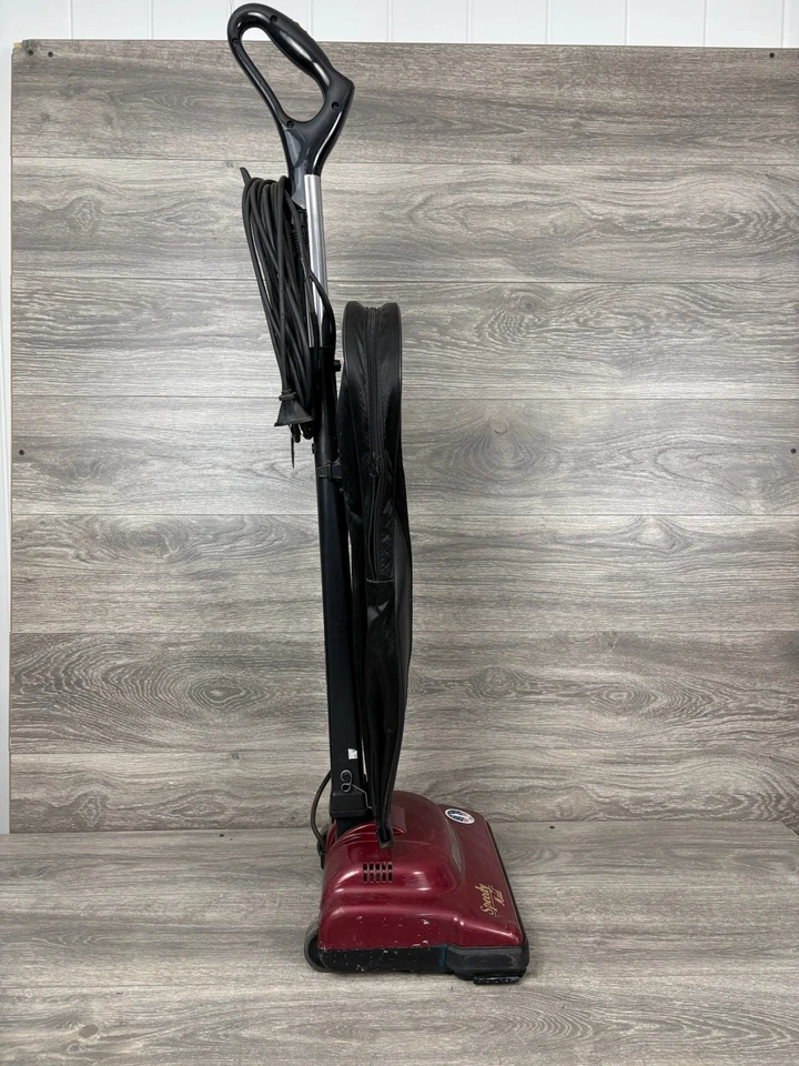 Aspiradora vertical Speedy Maid Fuller Brush Co FB-SM montada en EE. UU. roja ¡RARA! Foto 2 de 4