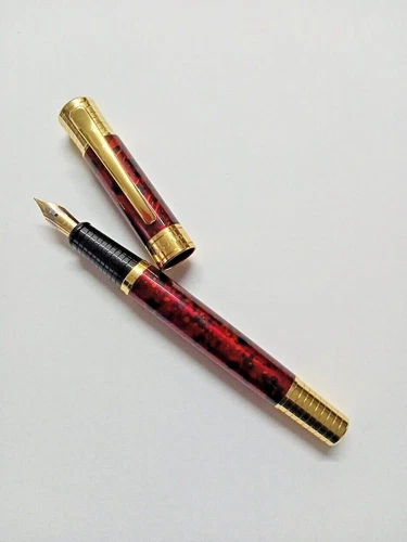DIKAWEN 8038 Fountain Pen (Red Marble) Fine Nib +5 Ink Cartridges *FREEPOST* - Picture 6 of 7