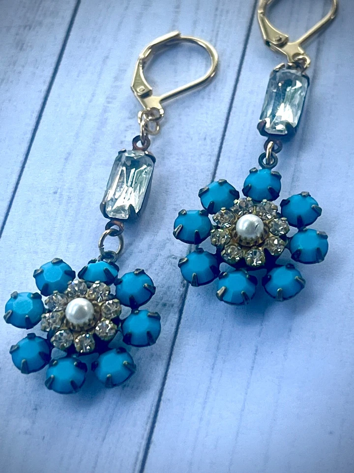 Brincos femininos Swarovski de cristal azul e transparente feitos à mão - Imagem 4 de 4